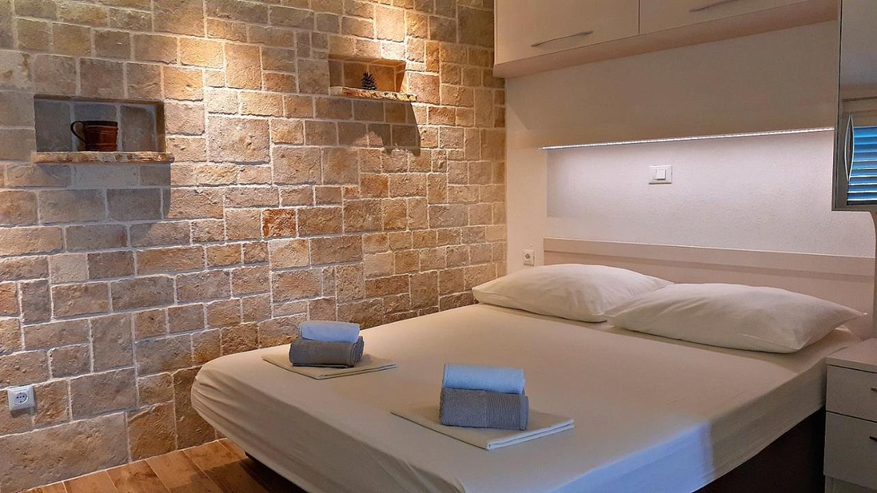 Апартаменты Stone House Bonaca Башка-Вода Экстерьер фото