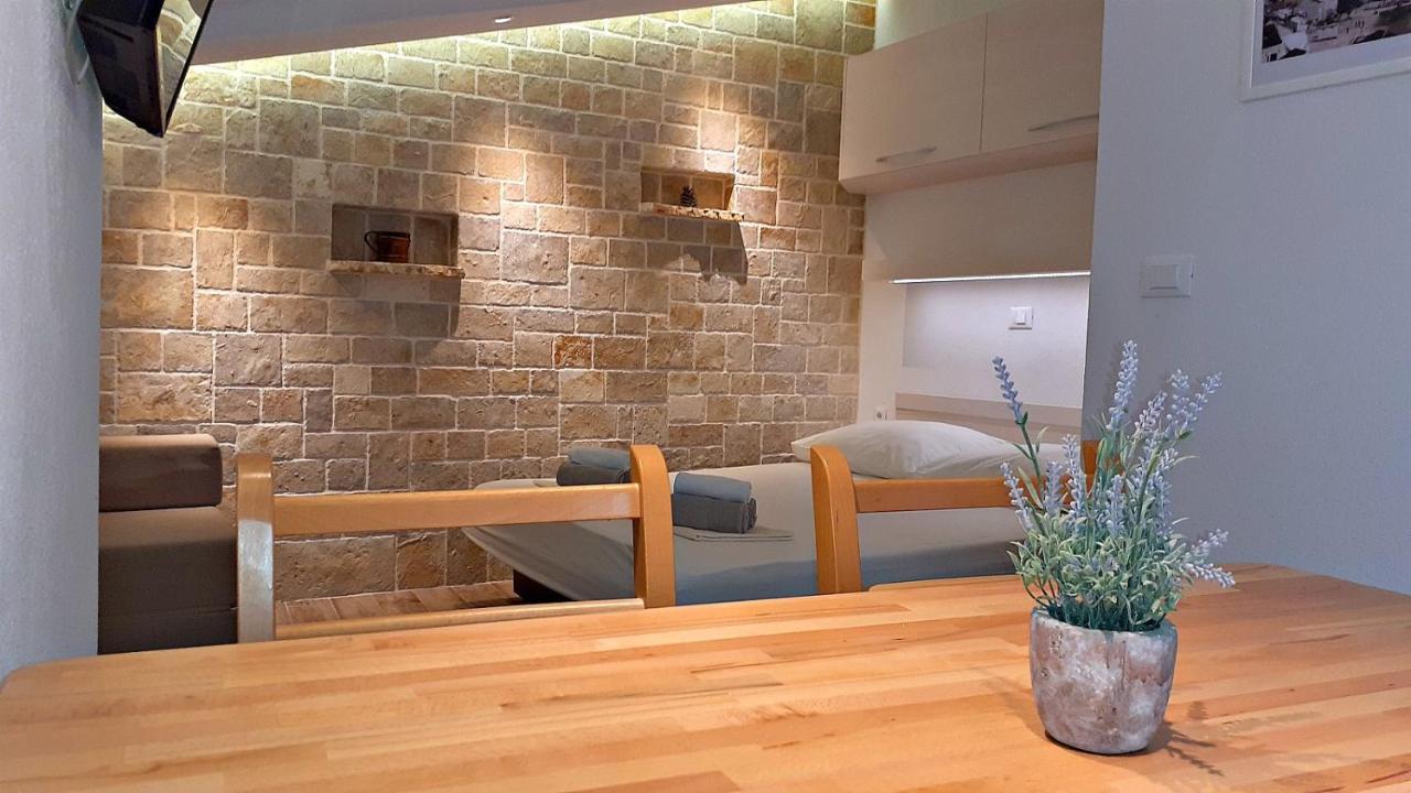 Апартаменты Stone House Bonaca Башка-Вода Экстерьер фото