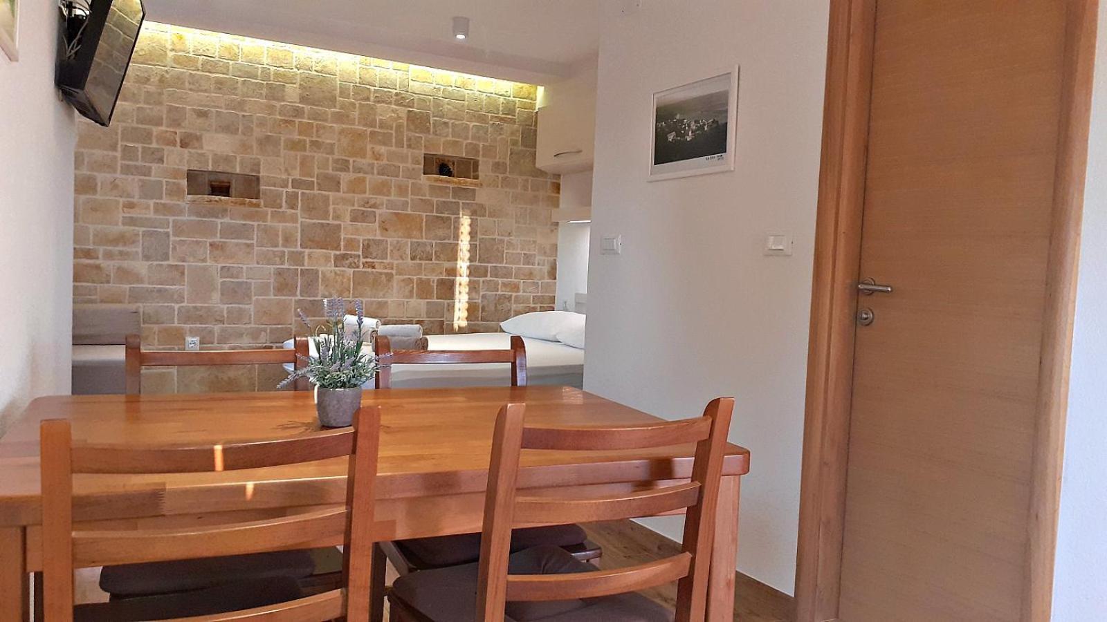 Апартаменты Stone House Bonaca Башка-Вода Номер фото